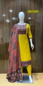 11231 Kurti Pant Dupatta - Image 2