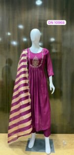 10968 Kurti Pant Dupatta - Image 2